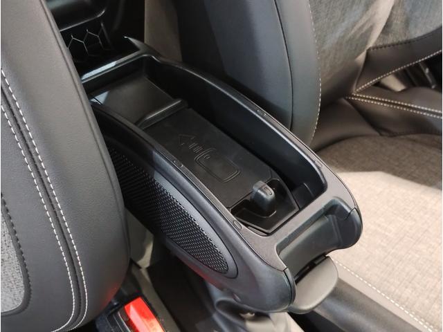 ＭＩＮＩ クーパーＳ　クラシック・トリム　ワンオーナー　シートヒーター　Ａｐｐｌｅｃａｒｐｌａｙ　ヘッドアップディスプレイ　バックカメラ　クラシックトリム　ハーフレザーシート　ＬＥＤライト　バックカメラ　純正１７インチアルミホイール（44枚目）