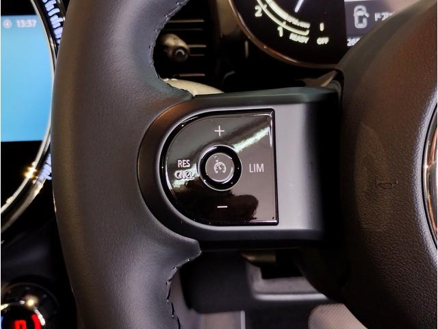 ＭＩＮＩ クーパーＳ　クラシック・トリム　ワンオーナー　シートヒーター　Ａｐｐｌｅｃａｒｐｌａｙ　ヘッドアップディスプレイ　バックカメラ　クラシックトリム　ハーフレザーシート　ＬＥＤライト　バックカメラ　純正１７インチアルミホイール（59枚目）