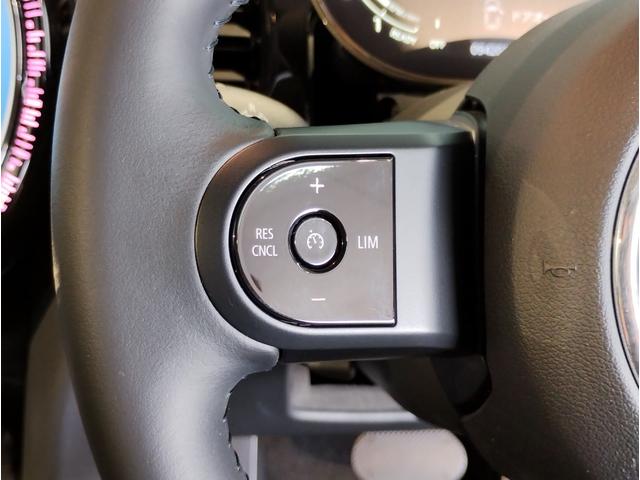 ＭＩＮＩ クーパーＳプレミアムプラスパックエッセンシャルトリム　ヘッドアップディスプレイ　ＬＥＤヘッドライト　アップルカープレイ　バックカメラ　ＰＤＣセンサー　シートヒーター　１７インチＡＷ　コンフォートアクセス　ミラーＥＴＣ（22枚目）