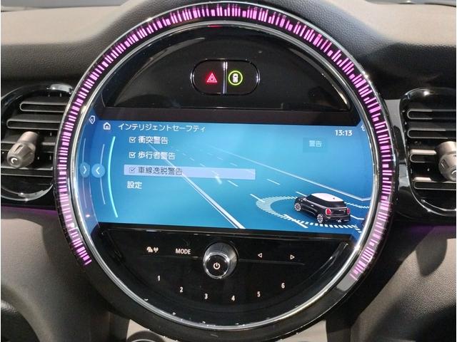 ＭＩＮＩ クーパーＳプレミアムプラスパックエッセンシャルトリム　ヘッドアップディスプレイ　ＬＥＤヘッドライト　アップルカープレイ　バックカメラ　ＰＤＣセンサー　シートヒーター　１７インチＡＷ　コンフォートアクセス　ミラーＥＴＣ（29枚目）