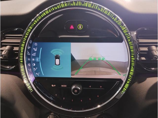 ＭＩＮＩ クーパーＳプレミアムプラスパックエッセンシャルトリム　ヘッドアップディスプレイ　ＬＥＤヘッドライト　アップルカープレイ　バックカメラ　ＰＤＣセンサー　シートヒーター　１７インチＡＷ　コンフォートアクセス　ミラーＥＴＣ（31枚目）
