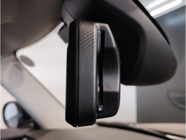 ＭＩＮＩ クーパーＳプレミアムプラスパックエッセンシャルトリム　ヘッドアップディスプレイ　ＬＥＤヘッドライト　アップルカープレイ　バックカメラ　ＰＤＣセンサー　シートヒーター　１７インチＡＷ　コンフォートアクセス　ミラーＥＴＣ（42枚目）
