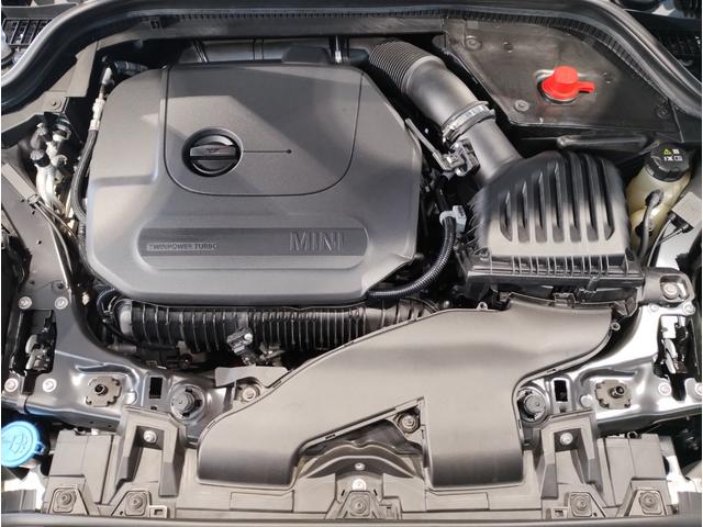 ＭＩＮＩ クーパーＳプレミアムプラスパックエッセンシャルトリム　ヘッドアップディスプレイ　ＬＥＤヘッドライト　アップルカープレイ　バックカメラ　ＰＤＣセンサー　シートヒーター　１７インチＡＷ　コンフォートアクセス　ミラーＥＴＣ（43枚目）