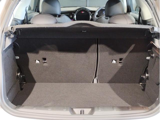 ＭＩＮＩ クーパーＳプレミアムプラスパックエッセンシャルトリム　ヘッドアップディスプレイ　ＬＥＤヘッドライト　アップルカープレイ　バックカメラ　ＰＤＣセンサー　シートヒーター　１７インチＡＷ　コンフォートアクセス　ミラーＥＴＣ（53枚目）