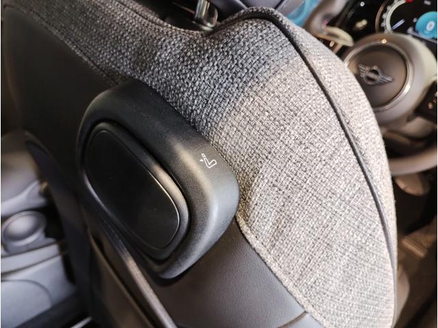 ＭＩＮＩ クーパーＳプレミアムプラスパックエッセンシャルトリム　ヘッドアップディスプレイ　ＬＥＤヘッドライト　アップルカープレイ　バックカメラ　ＰＤＣセンサー　シートヒーター　１７インチＡＷ　コンフォートアクセス　ミラーＥＴＣ（57枚目）