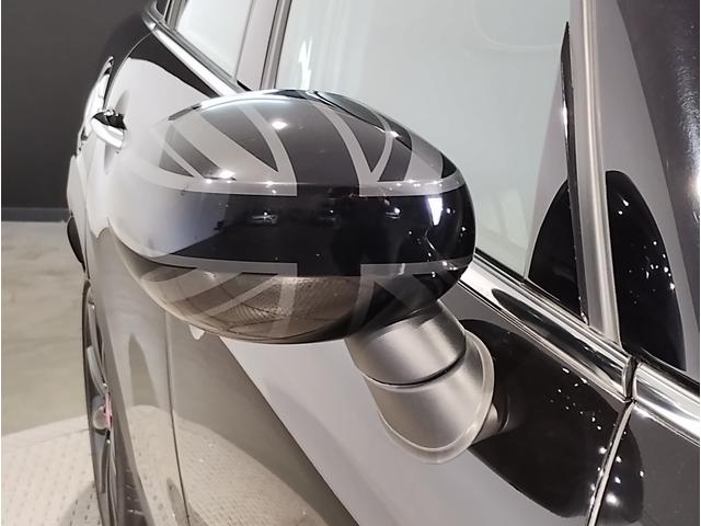 ＭＩＮＩ クーパーＳＤ　エナジェティックスタイル・アクティブクルーズコントロール・純正ナビ・バックカメラ・ＰＤＣ・パーキングアシスト・パドルシフト・ＪＣＷレザーステアリング・スポーツＡＴ・１７インチ黒ＡＷ・ＬＥＤヘッドライト（61枚目）