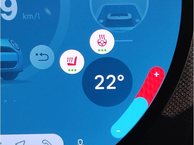 ＭＩＮＩ クーパーＣ　クラシック・トリム　弊社デモレンタ　クラシックトリム　ステアリングヒーター　シートヒーター　純正ＨＤＤナビ　ヘッドアップディスプレイ　バックカメラ　ハーフレザーシート　アクティブクルーズコントロール　障害物センサー（41枚目）