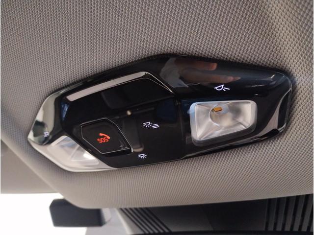 ＭＩＮＩ クーパーＣ　クラシック・トリム　弊社デモレンタ　クラシックトリム　ステアリングヒーター　シートヒーター　純正ＨＤＤナビ　ヘッドアップディスプレイ　バックカメラ　ハーフレザーシート　アクティブクルーズコントロール　障害物センサー（58枚目）