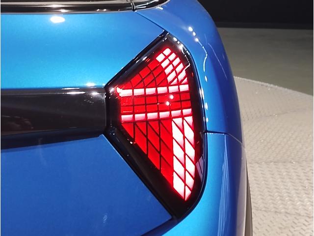 ＭＩＮＩ クーパーＣ　クラシック・トリム　弊社デモレンタ　クラシックトリム　ステアリングヒーター　シートヒーター　純正ＨＤＤナビ　ヘッドアップディスプレイ　バックカメラ　ハーフレザーシート　アクティブクルーズコントロール　障害物センサー（71枚目）