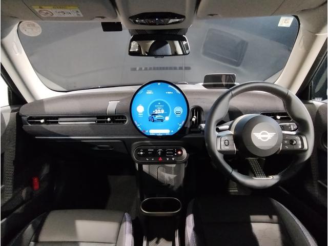 ＭＩＮＩ クーパーＣ　クラシック・トリム　弊社デモレンタ　クラシックトリム　ステアリングヒーター　シートヒーター　純正ＨＤＤナビ　ヘッドアップディスプレイ　バックカメラ　ハーフレザーシート　アクティブクルーズコントロール　障害物センサー（73枚目）