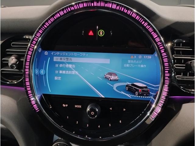 MINI ジョンクーパーワークス ジョンクーパーワークストリム JCWトリム・18インチホイール・ピアノブラックエクステリア・JCWスポーツシート・アップルカープレイ・ヘッドアップディスプレイ・衝突軽減ブレーキ・パーキングアシスト・バックカメラ・ドライビングモード(25枚目)