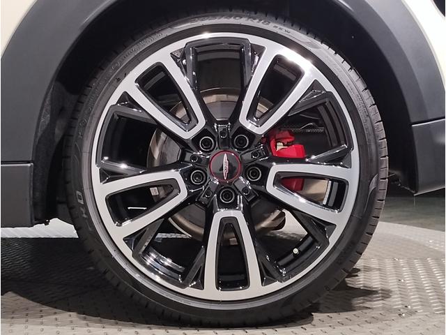 MINI ジョンクーパーワークス ジョンクーパーワークストリム JCWトリム・18インチホイール・ピアノブラックエクステリア・JCWスポーツシート・アップルカープレイ・ヘッドアップディスプレイ・衝突軽減ブレーキ・パーキングアシスト・バックカメラ・ドライビングモード(35枚目)
