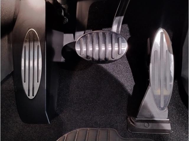 MINI ジョンクーパーワークス ジョンクーパーワークストリム JCWトリム・18インチホイール・ピアノブラックエクステリア・JCWスポーツシート・アップルカープレイ・ヘッドアップディスプレイ・衝突軽減ブレーキ・パーキングアシスト・バックカメラ・ドライビングモード(60枚目)