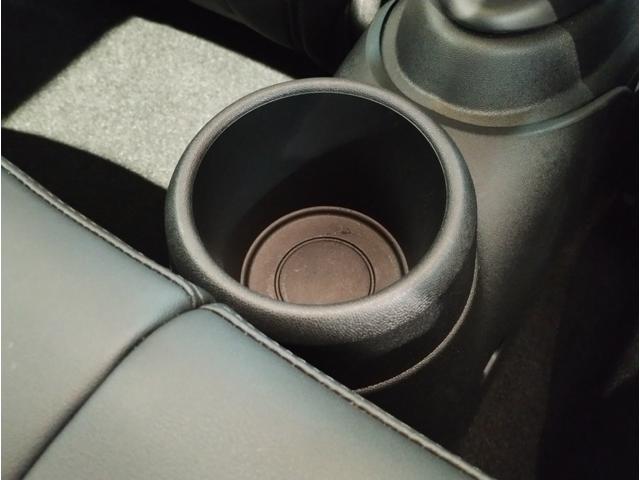 MINI クーパーDプレミアムプラスパッケージクラシックトリム ワンオーナー レザレットシート シートヒーター アクティブクルーズコントロール アップルカープレイ コンフォートアクセス 純正16インチAW シートヒーター ミラーETC LEDライト バックカメラ(30枚目)