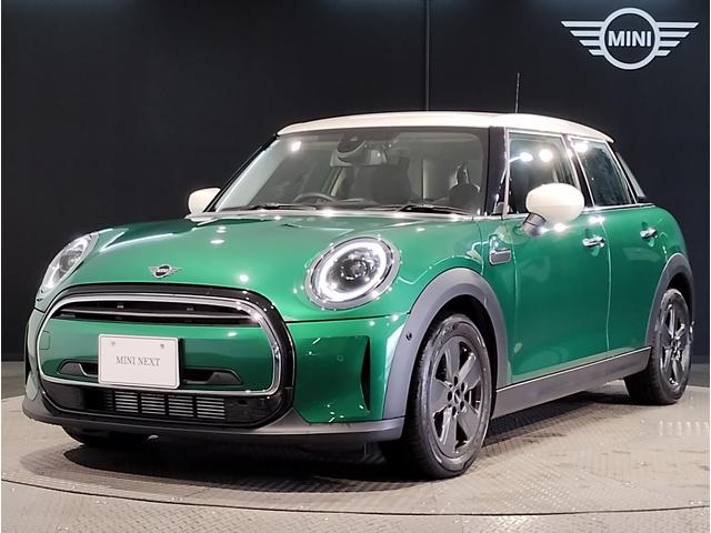 MINI クーパーDプレミアムプラスパッケージクラシックトリム ワンオーナー レザレットシート シートヒーター アクティブクルーズコントロール アップルカープレイ コンフォートアクセス 純正16インチAW シートヒーター ミラーETC LEDライト バックカメラ(65枚目)