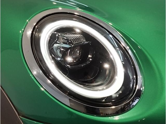MINI クーパーDプレミアムプラスパッケージクラシックトリム ワンオーナー レザレットシート シートヒーター アクティブクルーズコントロール アップルカープレイ コンフォートアクセス 純正16インチAW シートヒーター ミラーETC LEDライト バックカメラ(74枚目)