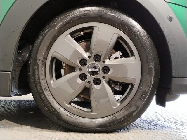 MINI クーパーDプレミアムプラスパッケージクラシックトリム ワンオーナー レザレットシート シートヒーター アクティブクルーズコントロール アップルカープレイ コンフォートアクセス 純正16インチAW シートヒーター ミラーETC LEDライト バックカメラ(76枚目)