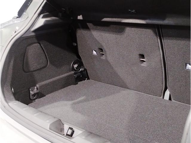 ＭＩＮＩ クーパーＤ　ブリック・レーン・エディション　限定車　クラシックトリム　純正ナビ　１７インチＡＷ　ブラックレザーシート　シートヒーター　バックカメラ　ＰＤＣセンサー　コンフォートアクセス　ミラーＥＴＣ　ＬＥＤヘッドライト（28枚目）