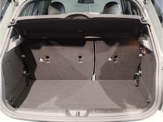 ＭＩＮＩ クーパーＤ　ブリック・レーン・エディション　限定車　クラシックトリム　純正ナビ　１７インチＡＷ　ブラックレザーシート　シートヒーター　バックカメラ　ＰＤＣセンサー　コンフォートアクセス　ミラーＥＴＣ　ＬＥＤヘッドライト（29枚目）