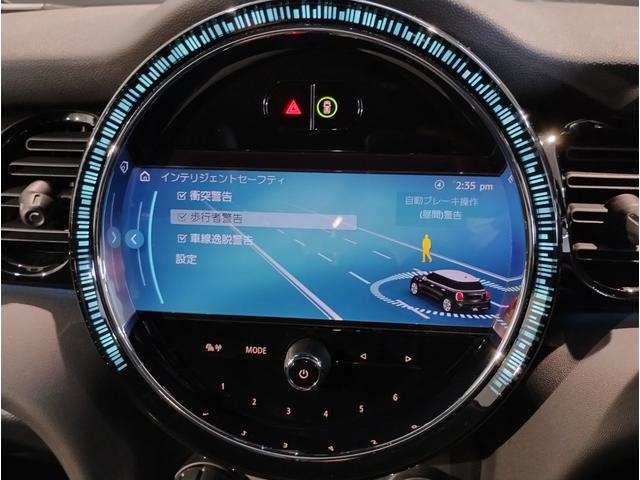 ＭＩＮＩ クーパーＤ　ブリック・レーン・エディション　限定車　クラシックトリム　純正ナビ　１７インチＡＷ　ブラックレザーシート　シートヒーター　バックカメラ　ＰＤＣセンサー　コンフォートアクセス　ミラーＥＴＣ　ＬＥＤヘッドライト（54枚目）