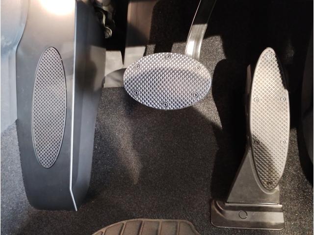 MINI クーパーD クラシック・トリム ワンオーナー AppleCarplay シートヒーター バックカメラ コンフォートアクセス LEDヘッドライト ユニオンジャックテールランプ クラシックトリム 純正16インチアルミホイール(39枚目)