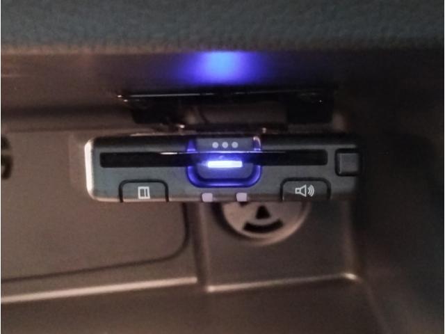 MINI クーパーD クラシック・トリム ワンオーナー AppleCarplay シートヒーター バックカメラ コンフォートアクセス LEDヘッドライト ユニオンジャックテールランプ クラシックトリム 純正16インチアルミホイール(63枚目)