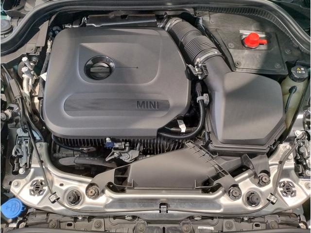 MINI クーパーS クラシック・トリム デモカー 18インチAW ホワイトルーフ クラシックトリム LEDヘッドライト コンフォートアクセス ミラーETC 全周囲カメラ LEDヘッドライト ヘッドアップディスプレイ(47枚目)