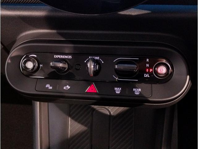 MINI クーパーS クラシック・トリム デモカー 18インチAW ホワイトルーフ クラシックトリム LEDヘッドライト コンフォートアクセス ミラーETC 全周囲カメラ LEDヘッドライト ヘッドアップディスプレイ(63枚目)