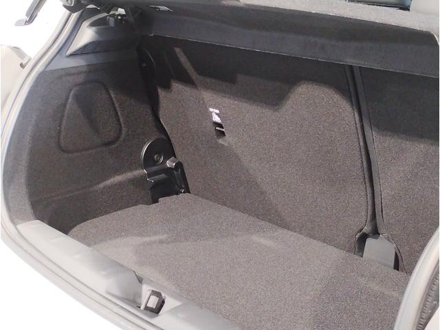 MINI クーパーC クラシック・トリム クラシックトリム ヘッドアップディスプレイ ブラックルーフ シートヒーター ドライビングアシストプラス コンフォートアクセス LEDヘッドライト バックカメラ PDCセンサー インテリジェントセーフテ(49枚目)