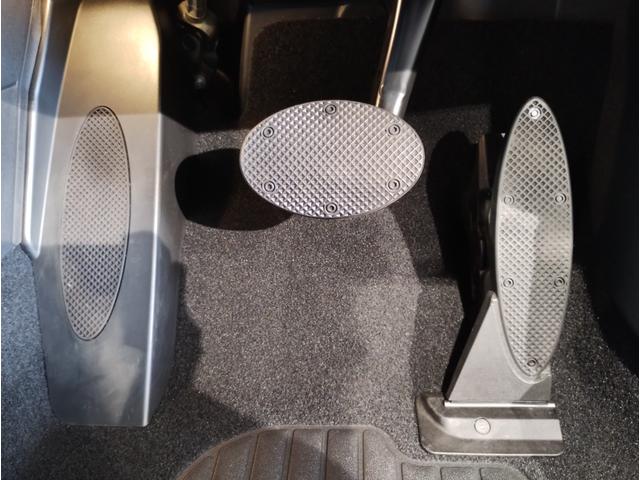 MINI クーパーC クラシック・トリム クラシックトリム ヘッドアップディスプレイ ブラックルーフ シートヒーター ドライビングアシストプラス コンフォートアクセス LEDヘッドライト バックカメラ PDCセンサー インテリジェントセーフテ(56枚目)