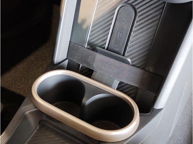 MINI クーパーC クラシック・トリム クラシックトリム ヘッドアップディスプレイ ブラックルーフ シートヒーター ドライビングアシストプラス コンフォートアクセス LEDヘッドライト バックカメラ PDCセンサー インテリジェントセーフテ(58枚目)