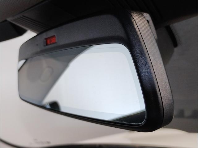 MINI クーパーC クラシック・トリム クラシックトリム ヘッドアップディスプレイ ブラックルーフ シートヒーター ドライビングアシストプラス コンフォートアクセス LEDヘッドライト バックカメラ PDCセンサー インテリジェントセーフテ(64枚目)