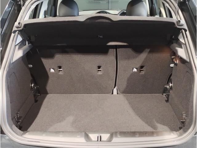 ＭＩＮＩ クーパー　クラシック・トリム　ワンオーナークラシックトリムＡｐｐｌｅＣａｒｐｌａｙ　バックカメラ　ＬＥＤライト　純正１６インチアルミホイール　プレミアムプラス　同色ルーフ　　ヘッドアップディスプレイ　シートヒーター　ワイヤレス充電（23枚目）