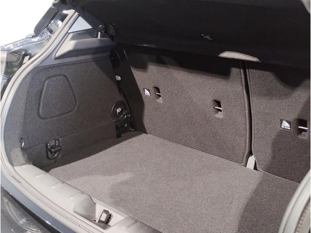 ＭＩＮＩ クーパー　クラシック・トリム　ワンオーナークラシックトリムＡｐｐｌｅＣａｒｐｌａｙ　バックカメラ　ＬＥＤライト　純正１６インチアルミホイール　プレミアムプラス　同色ルーフ　　ヘッドアップディスプレイ　シートヒーター　ワイヤレス充電（24枚目）