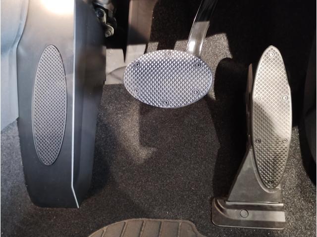 ＭＩＮＩ クーパー　クラシック・トリム　ワンオーナークラシックトリムＡｐｐｌｅＣａｒｐｌａｙ　バックカメラ　ＬＥＤライト　純正１６インチアルミホイール　プレミアムプラス　同色ルーフ　　ヘッドアップディスプレイ　シートヒーター　ワイヤレス充電（37枚目）