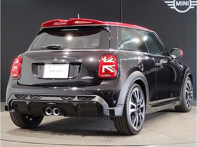 MINI ジョンクーパーワークス ジョンクーパーワークストリム デジタルパッケージ JCWトリム シートヒーター ドライビングアシストプラス ヘッドアップディスプレイ 18インチAW LEDヘッドライト ミラーETC コンフォートアクセス(10枚目)