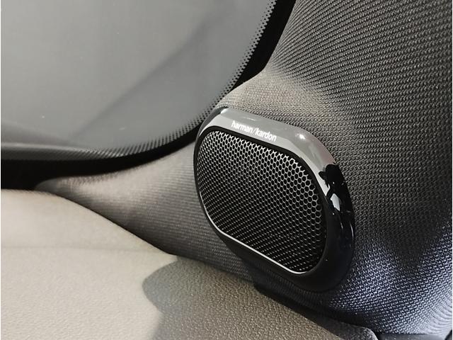 MINI ジョンクーパーワークス ジョンクーパーワークストリム デジタルパッケージ JCWトリム シートヒーター ドライビングアシストプラス ヘッドアップディスプレイ 18インチAW LEDヘッドライト ミラーETC コンフォートアクセス(17枚目)