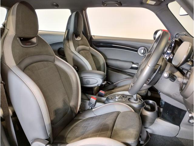 MINI ジョンクーパーワークス ジョンクーパーワークストリム デジタルパッケージ JCWトリム シートヒーター ドライビングアシストプラス ヘッドアップディスプレイ 18インチAW LEDヘッドライト ミラーETC コンフォートアクセス(36枚目)
