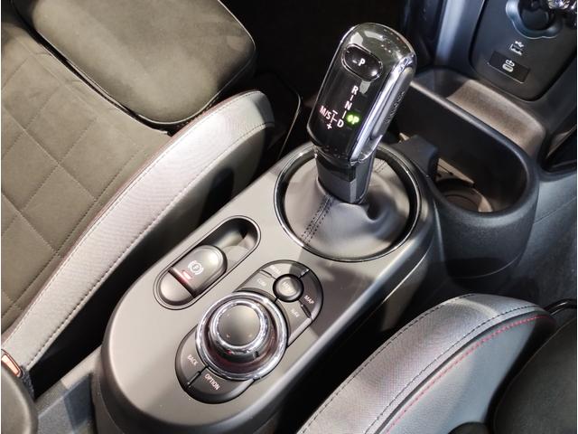 MINI ジョンクーパーワークス ジョンクーパーワークストリム デジタルパッケージ JCWトリム シートヒーター ドライビングアシストプラス ヘッドアップディスプレイ 18インチAW LEDヘッドライト ミラーETC コンフォートアクセス(48枚目)