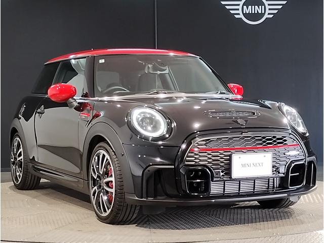 MINI ジョンクーパーワークス ジョンクーパーワークストリム デジタルパッケージ JCWトリム シートヒーター ドライビングアシストプラス ヘッドアップディスプレイ 18インチAW LEDヘッドライト ミラーETC コンフォートアクセス(80枚目)