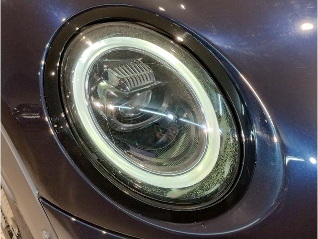 MINI クーパーSプレミアムプラスパッケージクラシックトリム クラシックトリム・アップルカープレイ・バックカメラ・シートヒーター・衝突軽減ブレーキ・ヘッドアップディスプレイ・デジタルメーター・前後PDCセンサー・コンフォートアクセス・ミラー型ETC・F56(25枚目)