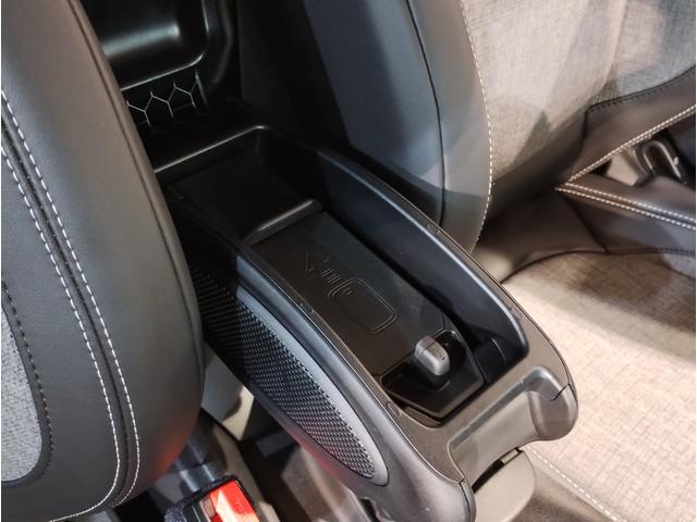 MINI クーパーSプレミアムプラスパッケージクラシックトリム クラシックトリム・アップルカープレイ・バックカメラ・シートヒーター・衝突軽減ブレーキ・ヘッドアップディスプレイ・デジタルメーター・前後PDCセンサー・コンフォートアクセス・ミラー型ETC・F56(46枚目)