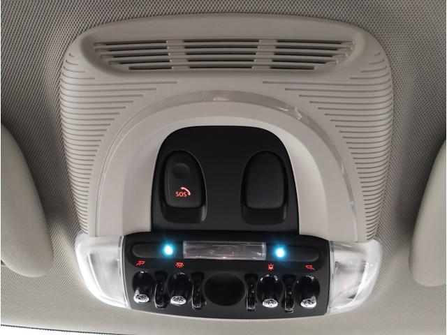 MINI クーパーSプレミアムプラスパッケージクラシックトリム クラシックトリム・アップルカープレイ・バックカメラ・シートヒーター・衝突軽減ブレーキ・ヘッドアップディスプレイ・デジタルメーター・前後PDCセンサー・コンフォートアクセス・ミラー型ETC・F56(65枚目)