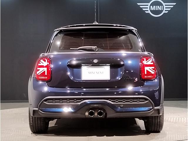 MINI クーパーSプレミアムプラスパッケージクラシックトリム クラシックトリム・アップルカープレイ・バックカメラ・シートヒーター・衝突軽減ブレーキ・ヘッドアップディスプレイ・デジタルメーター・前後PDCセンサー・コンフォートアクセス・ミラー型ETC・F56(76枚目)