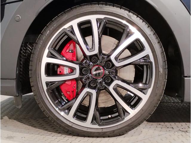 MINI ジョンクーパーワークス ジョンクーパーワークストリム JCWトリム・MINIユアーズレザーシート・18インチアルミ・アップルカープレイ・シートヒーター・バックカメラ・衝突軽減ブレーキ・アクティブクルーズコントロール・PDCセンサー・コンフォートアクセス(34枚目)