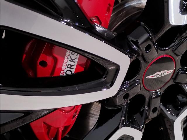 MINI ジョンクーパーワークス ジョンクーパーワークストリム JCWトリム・MINIユアーズレザーシート・18インチアルミ・アップルカープレイ・シートヒーター・バックカメラ・衝突軽減ブレーキ・アクティブクルーズコントロール・PDCセンサー・コンフォートアクセス(35枚目)