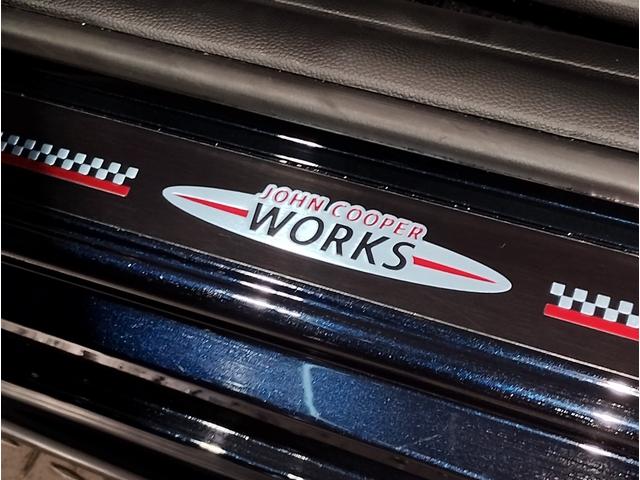 MINI ジョンクーパーワークス ジョンクーパーワークストリム JCWトリム・MINIユアーズレザーシート・18インチアルミ・アップルカープレイ・シートヒーター・バックカメラ・衝突軽減ブレーキ・アクティブクルーズコントロール・PDCセンサー・コンフォートアクセス(43枚目)
