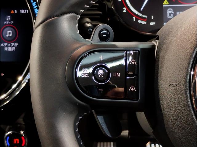 MINI ジョンクーパーワークス ジョンクーパーワークストリム JCWトリム・MINIユアーズレザーシート・18インチアルミ・アップルカープレイ・シートヒーター・バックカメラ・衝突軽減ブレーキ・アクティブクルーズコントロール・PDCセンサー・コンフォートアクセス(64枚目)