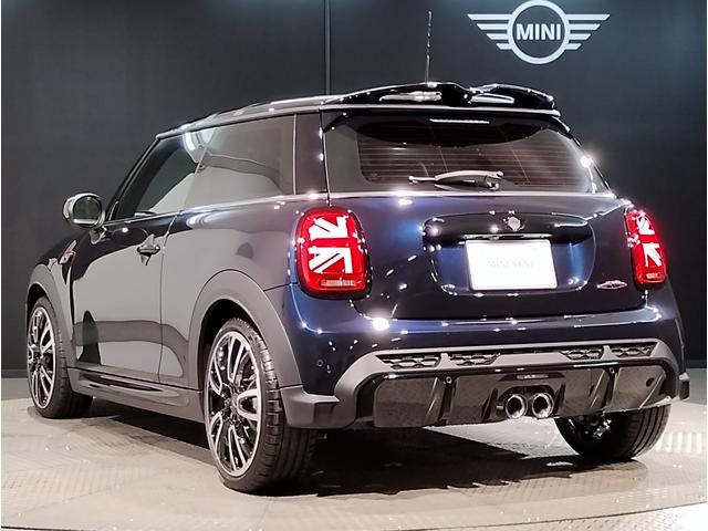 MINI ジョンクーパーワークス ジョンクーパーワークストリム JCWトリム・MINIユアーズレザーシート・18インチアルミ・アップルカープレイ・シートヒーター・バックカメラ・衝突軽減ブレーキ・アクティブクルーズコントロール・PDCセンサー・コンフォートアクセス(77枚目)