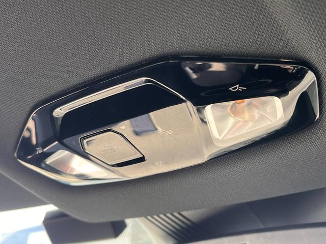 MINI クーパーS フェイバリット・トリム 弊社元デモカー ベスキンナイトシェードブルーシート ヘッドアップディスプレイ ステアリングヒーター シートヒーター 全周囲カメラ アクティブクルーズコントロール 純正HDDナビ LEDヘッドライト(34枚目)